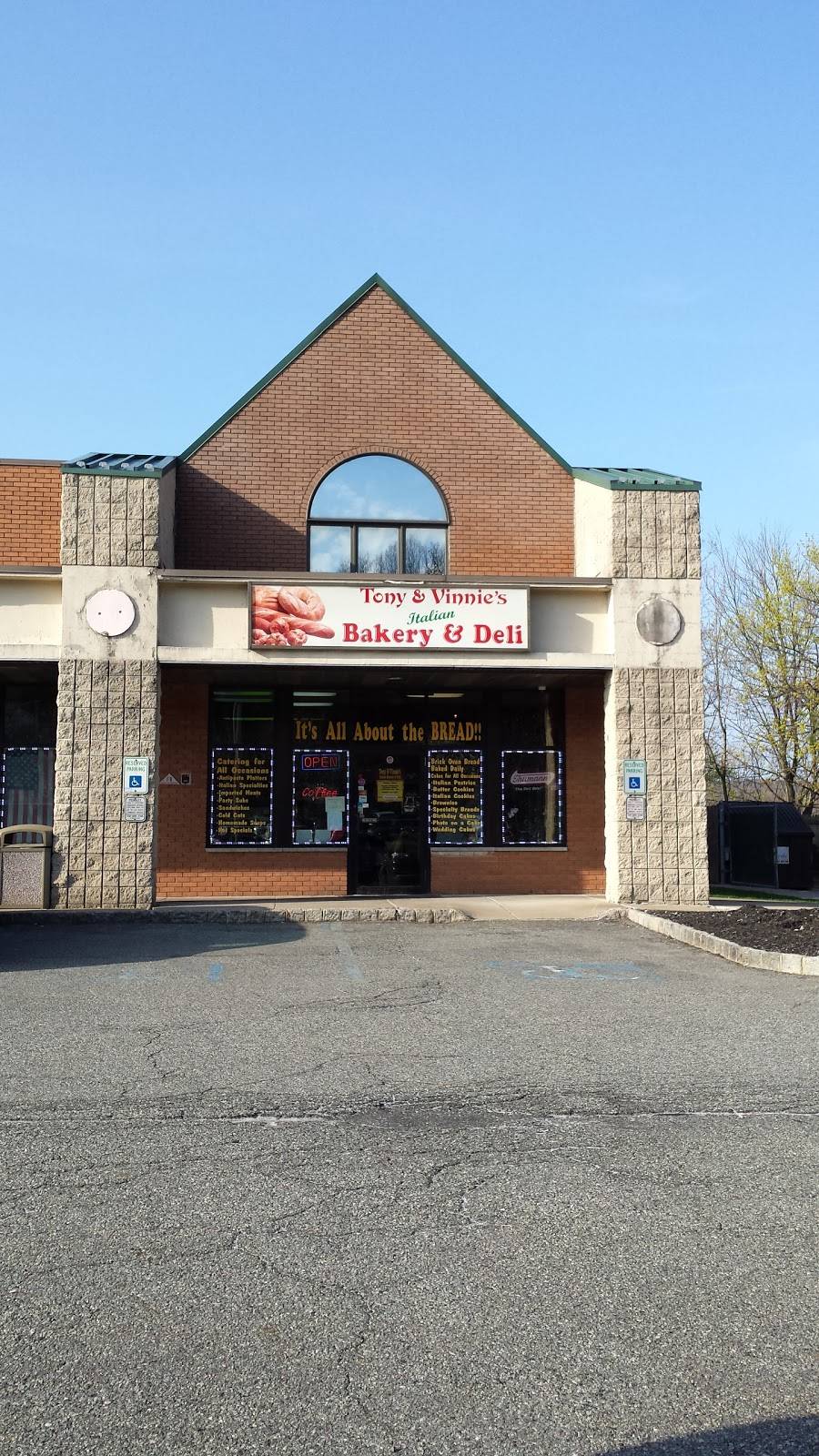 Tony & Vinnies Italian Bakery & Deli | bakery | 405 US-46, Dover, NJ 07801, USA | 9733663330 OR +1 973-366-3330