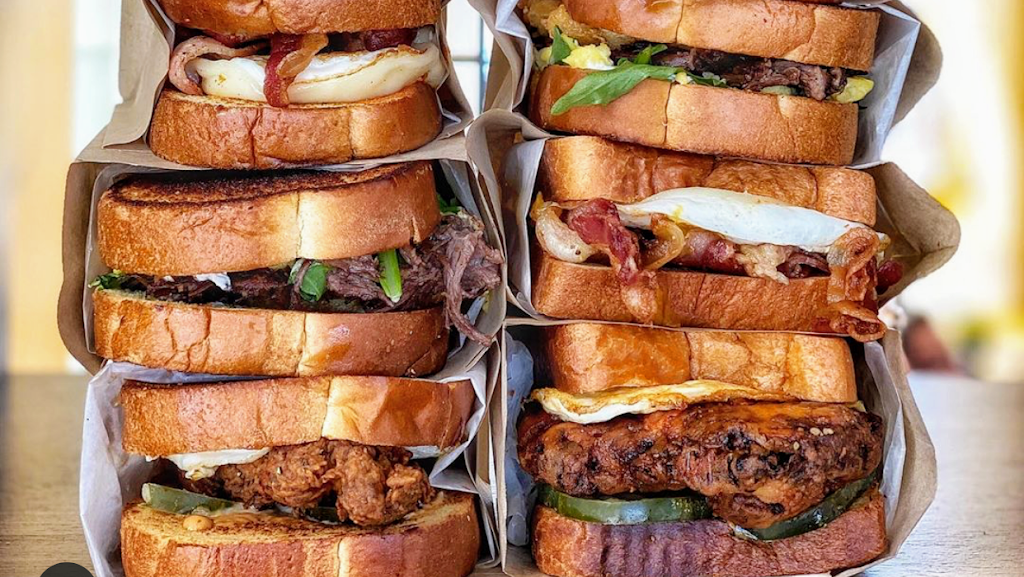 Egg Sammie | restaurant | 7379 S Rainbow Blvd, Las Vegas, NV 89113, USA | 7252048881 OR +1 725-204-8881