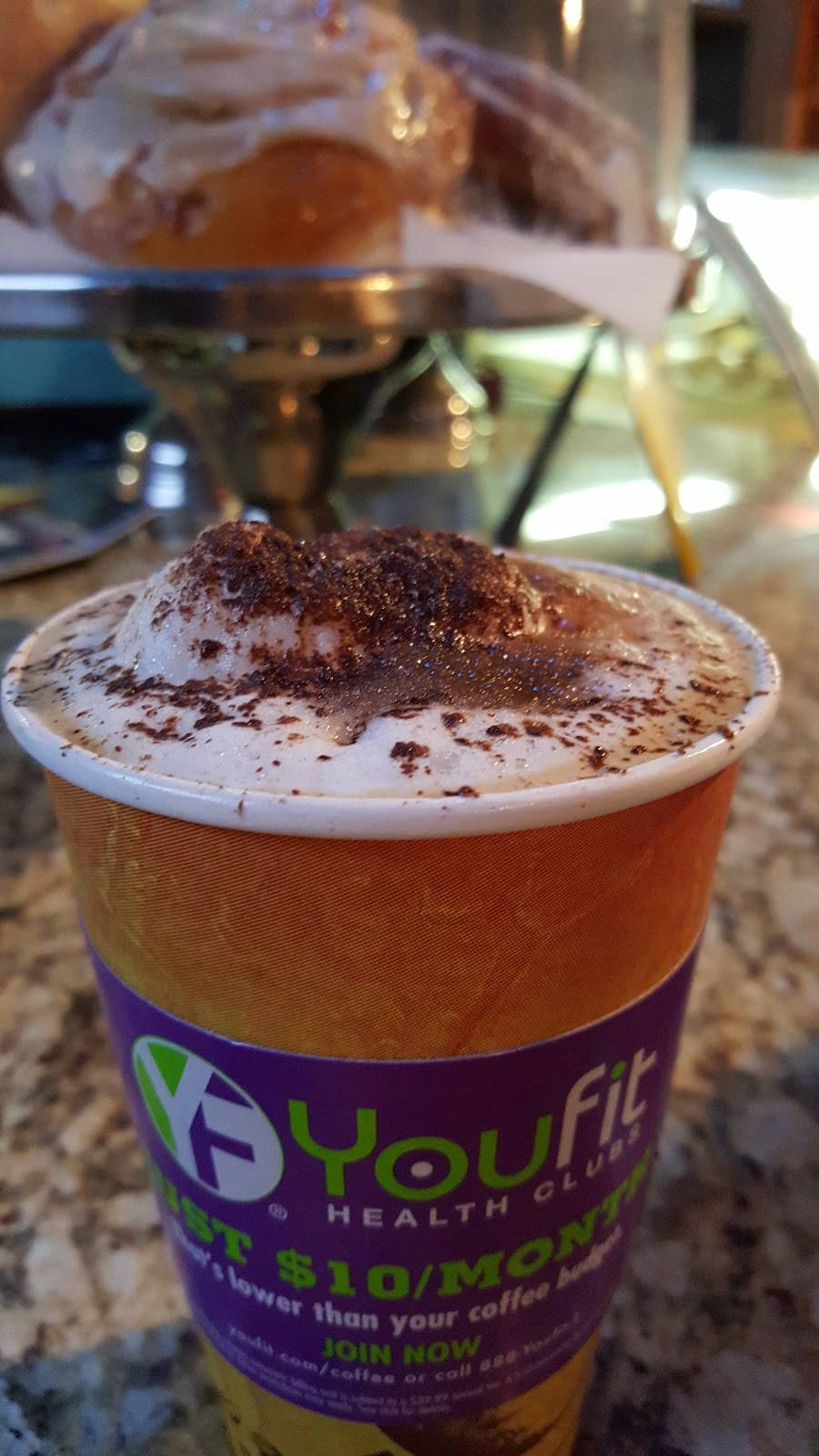 Cafe Pazzo | cafe | 150 Acorn St, Providence, RI 02903, USA | 4014551234 OR +1 401-455-1234