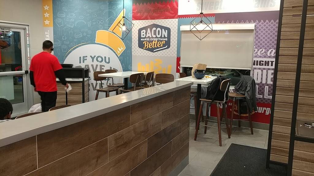 Jack in the Box | restaurant | 2101 E Anaheim St, Long Beach, CA 90804, USA | 5624398958 OR +1 562-439-8958