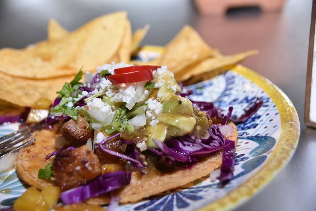 Chelas Mexican Grill | restaurant | 29975 Alicia Pkwy, Laguna Niguel, CA 92677, USA | 9495424606 OR +1 949-542-4606