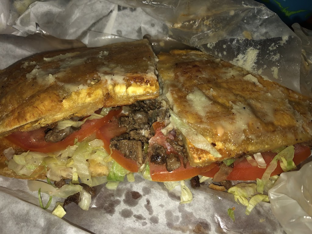 Cubanito Express | restaurant | 3222 S Harlem Ave, Riverside, IL 60546, USA | 7087771416 OR +1 708-777-1416