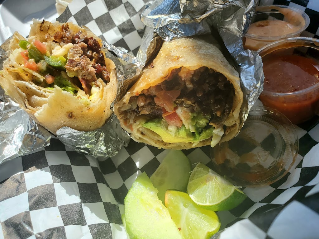 La Esquina | restaurant | 35 E Baffert Dr, Nogales, AZ 85621, USA | 5203974510 OR +1 520-397-4510