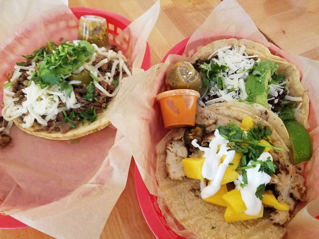 Torchys Tacos | restaurant | 999 E Basse Rd #183, San Antonio, TX 78209, USA | 2108241603 OR +1 210-824-1603