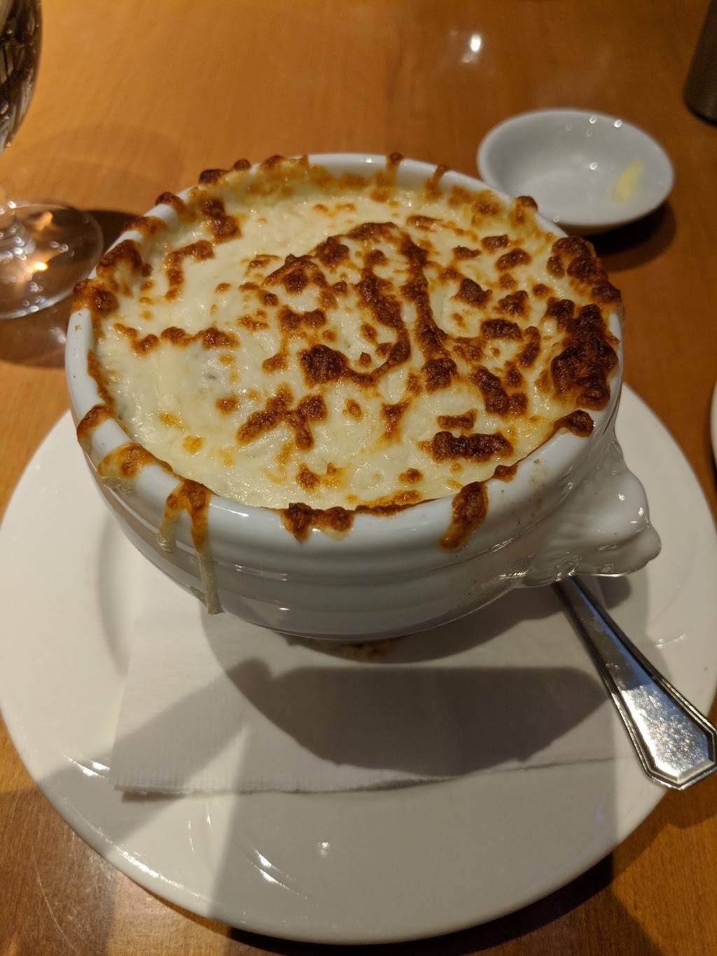 Bistro La Seigneurie | restaurant | 392 Rue Notre Dame, Montebello, QC J0V 1L0, Canada | 8194236341 OR +1 819-423-6341