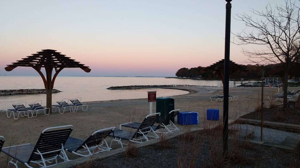 Herrington Harbour South | restaurant | 7149 Lake Shore Dr, North Beach, MD 20714, USA | 3018558399 OR +1 301-855-8399