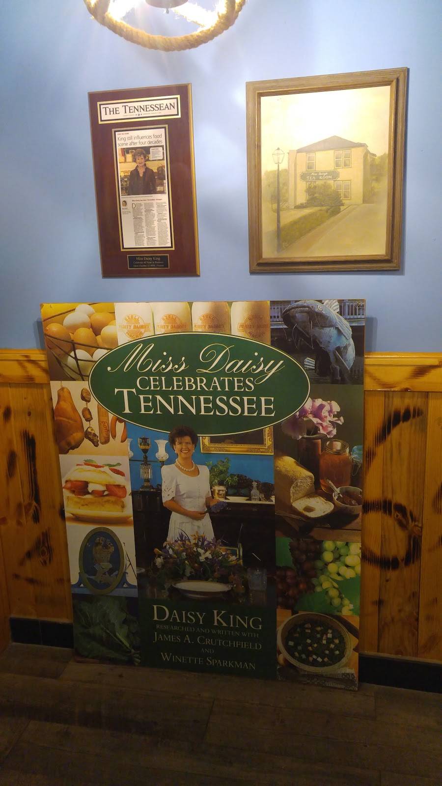 Miss Daisy’s Kitchen | meal takeaway | 1110 Hillsboro Rd B220, Franklin, TN 37064, USA | 6155995313 OR +1 615-599-5313