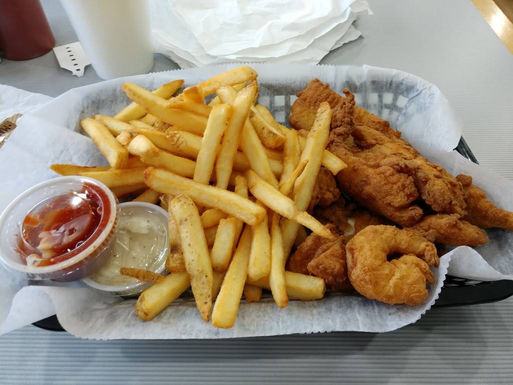 Skrimp Shack | restaurant | 71 N Mallory St, Hampton, VA 23663, USA | 7573238369 OR +1 757-323-8369