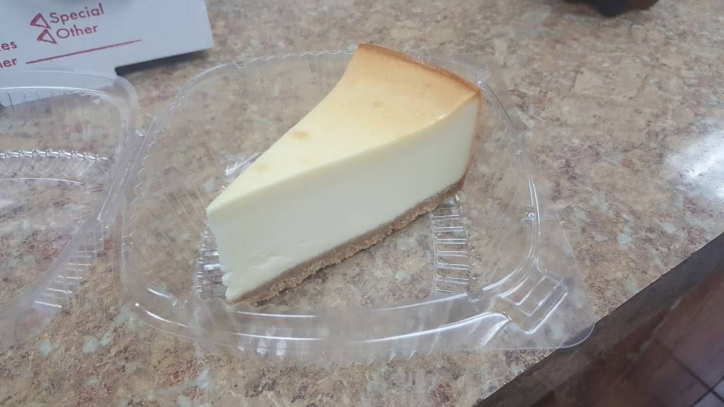 New York Fried Chicken & Pizza | restaurant | 66 South St, Freehold, NJ 07728, USA | 7323330923 OR +1 732-333-0923