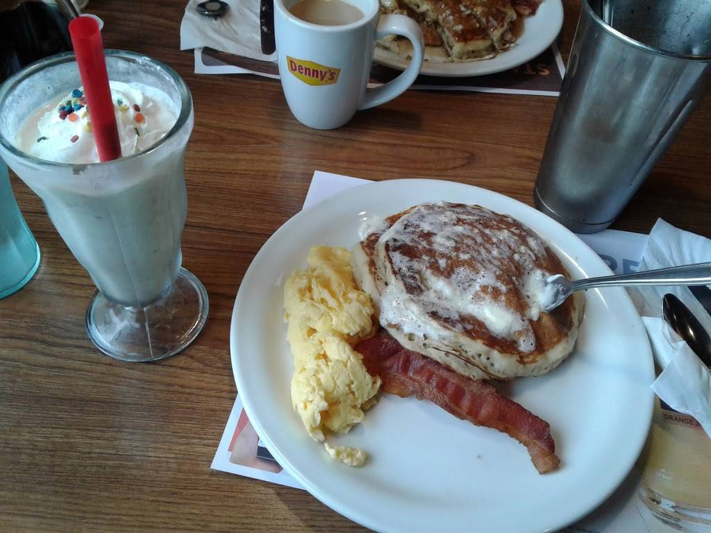 Dennys | restaurant | 4920 W Ina Rd, Tucson, AZ 85741, USA | 5207446805 OR +1 520-744-6805