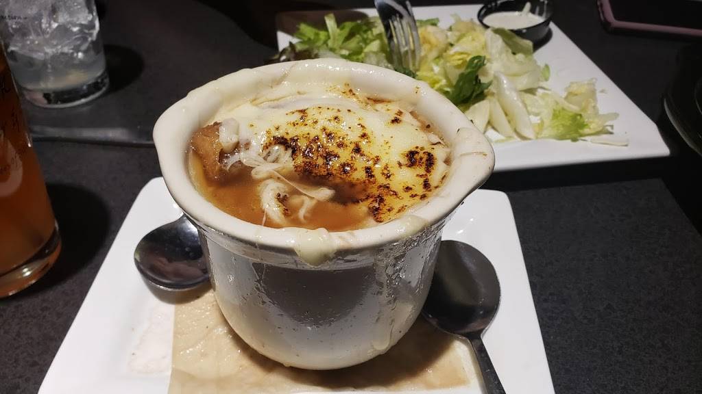 Black Rock Bar & Grill | restaurant | 5001 Monroe St, Toledo, OH 43623, USA | 4197207620 OR +1 419-720-7620