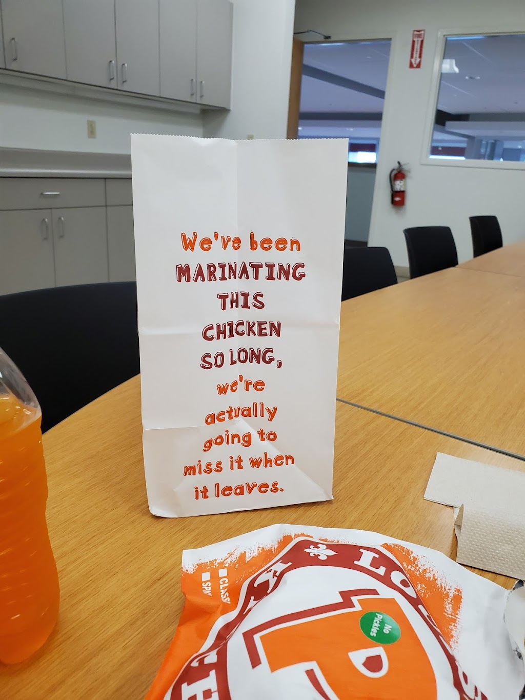 Popeyes Louisiana Kitchen | restaurant | 82301 Bissel St, Fort Huachuca, AZ 85613, USA | 5204594275 OR +1 520-459-4275