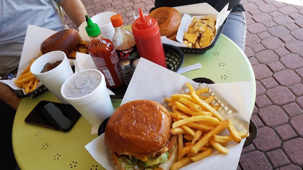 Joy Love Burgers | restaurant | 1801 N Mason Rd, Katy, TX 77449, USA | 8324378831 OR +1 832-437-8831