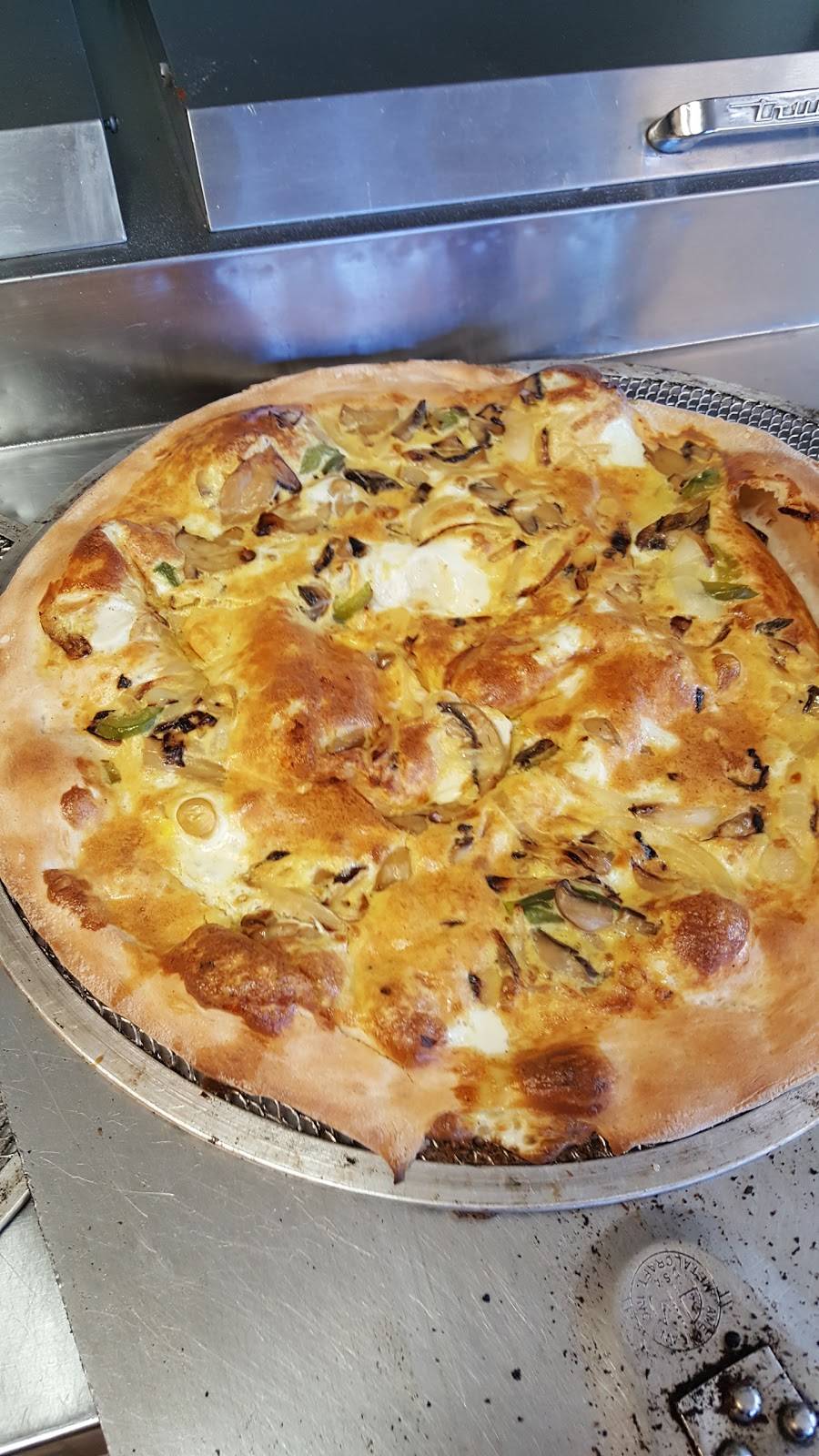 Zekos Pizzeria | restaurant | 2001 Gulf to Bay Blvd # A, Clearwater, FL 33765, USA | 7274422222 OR +1 727-442-2222