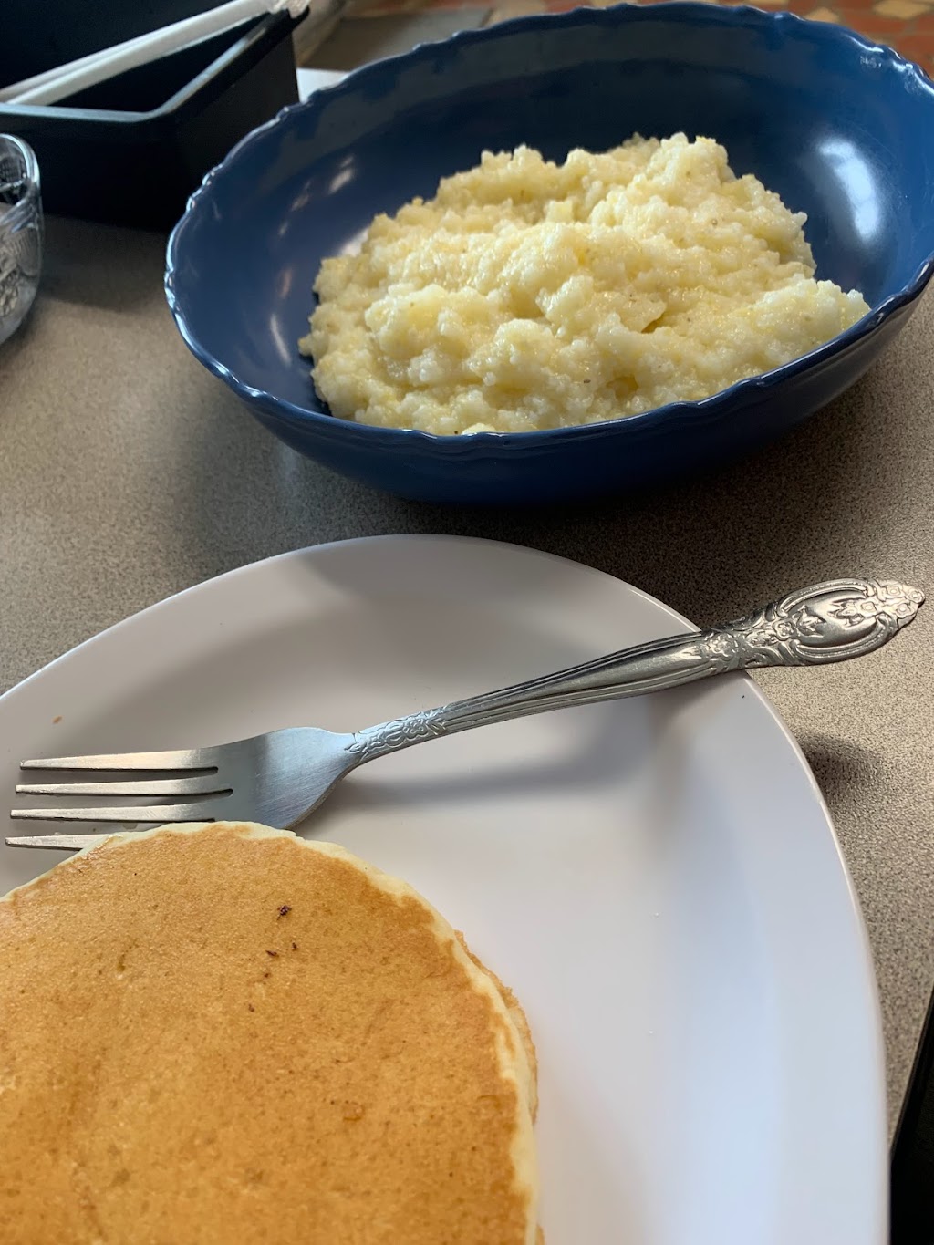 CORNER CAFE | cafe | 108 N Hwy 71 108 N Main Street, Wewahitchka, FL 32465, USA | 8506392636 OR +1 850-639-2636