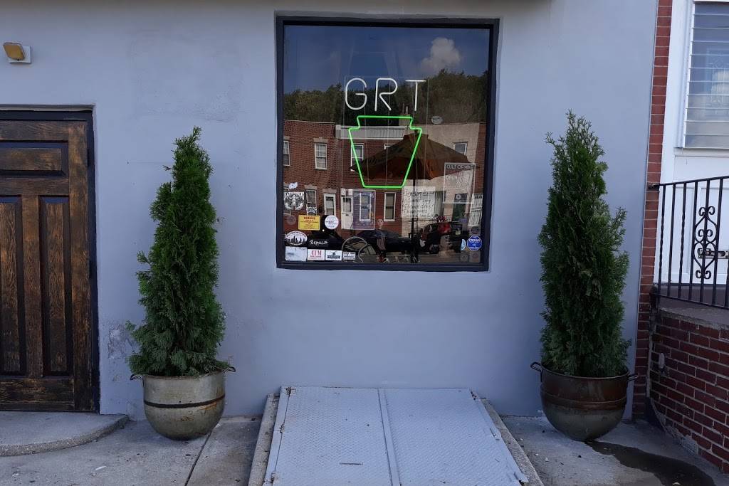 Green Rock Tavern | restaurant | 2546 E Lehigh Ave, Philadelphia, PA 19125, USA | 2155153072 OR +1 215-515-3072