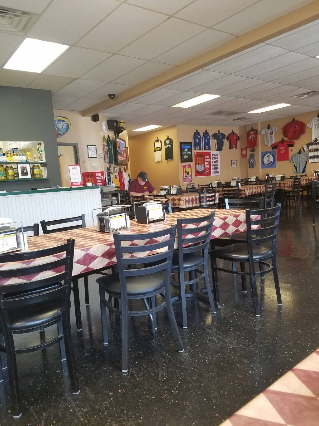 Double Ds Pizzeria | meal delivery | 13150 Tesson Ferry Rd, St. Louis, MO 63128, USA | 3144727600 OR +1 314-472-7600