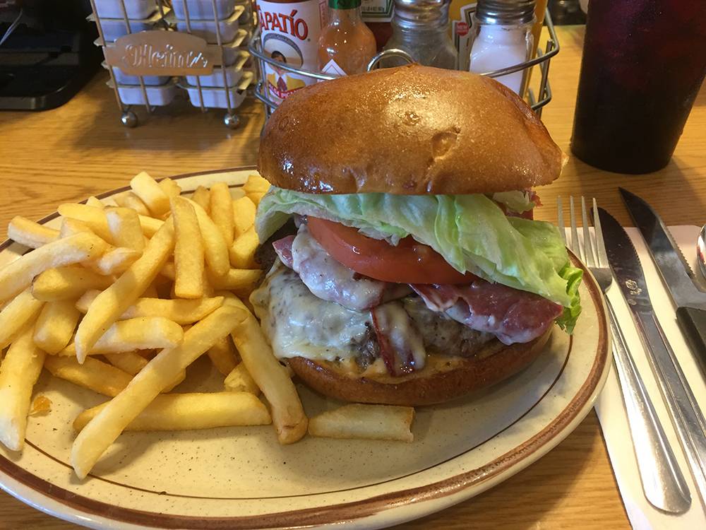 Omelet House | restaurant | 316 N Boulder Hwy, Henderson, NV 89015, USA | 7025667896 OR +1 702-566-7896