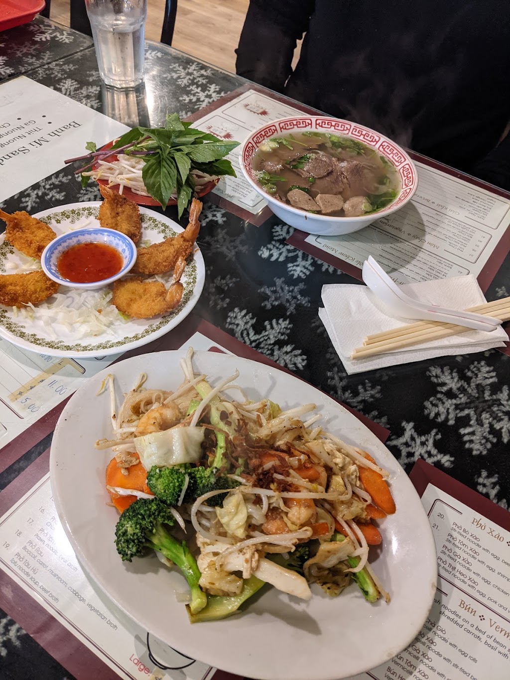 Phở Ba | restaurant | 415 7th Ave S, Seattle, WA 98104, USA | 2066210532 OR +1 206-621-0532