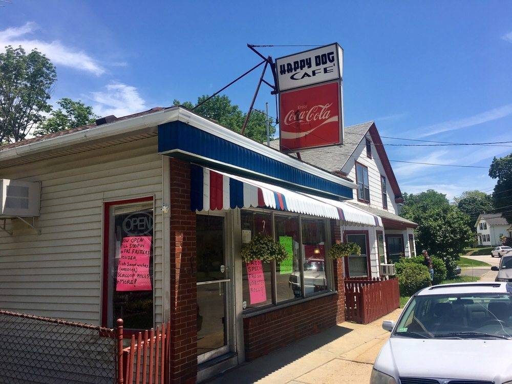 Happy Dog Cafe | restaurant | 276 South St, Southbridge, MA 01550, USA | 5083203254 OR +1 508-320-3254