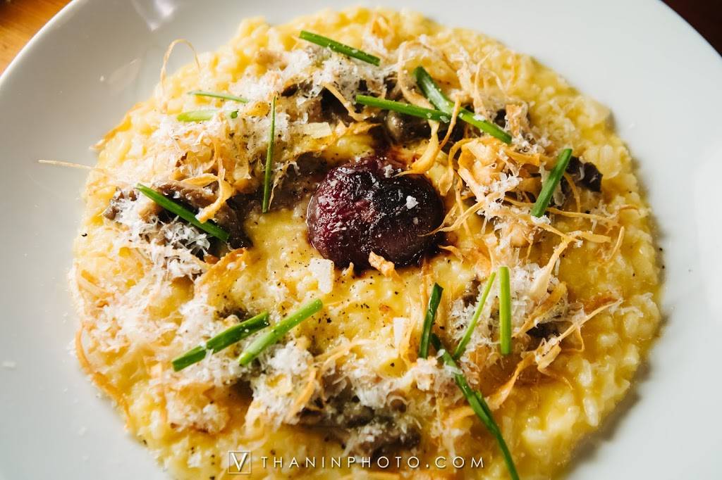 Foreign & Domestic | restaurant | 306 E 53rd St, Austin, TX 78751, USA | 5124591010 OR +1 512-459-1010