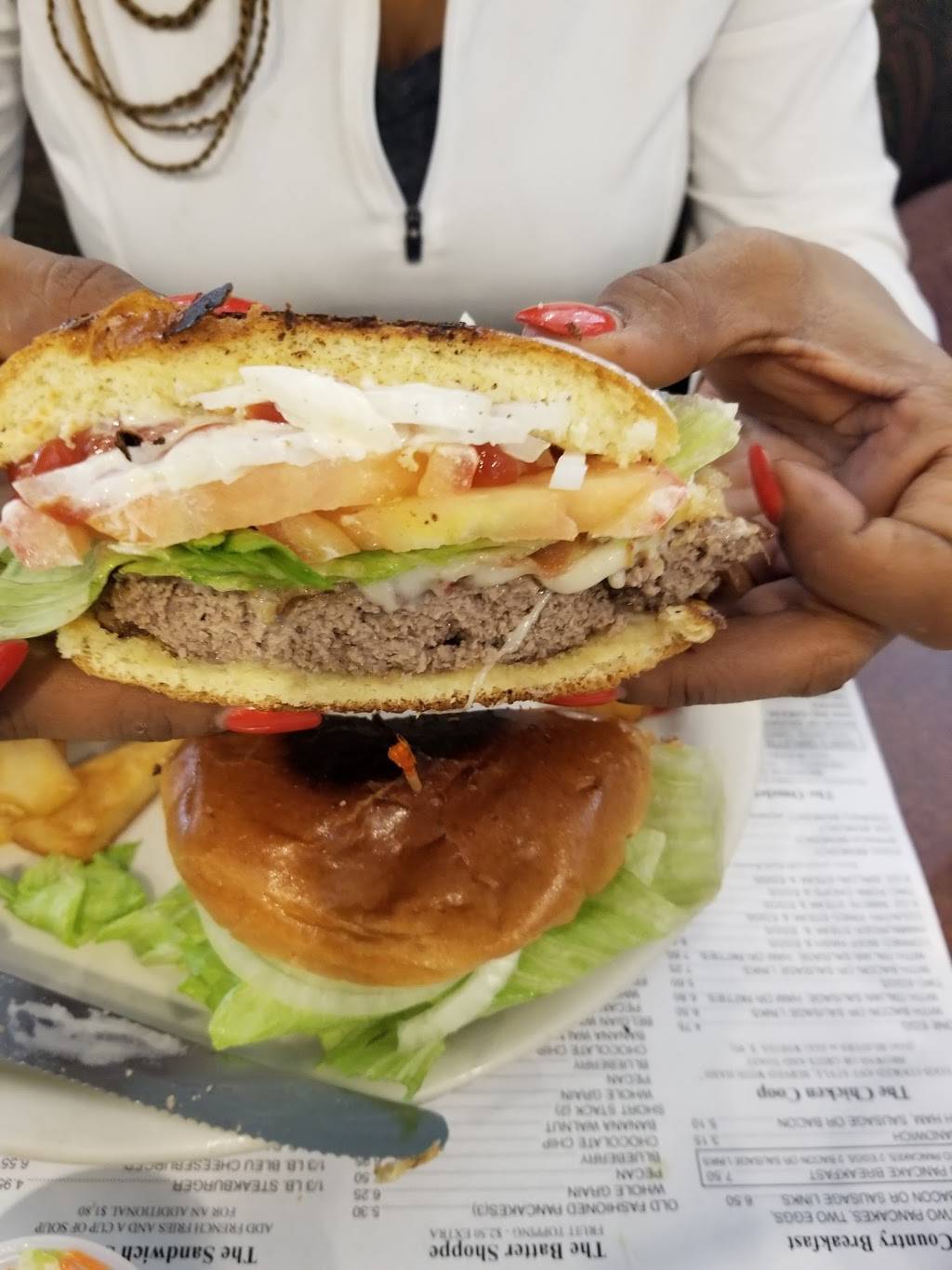 Gabes Place | restaurant | 9 E Main St, Glenwood, IL 60425, USA | 7087577171 OR +1 708-757-7171