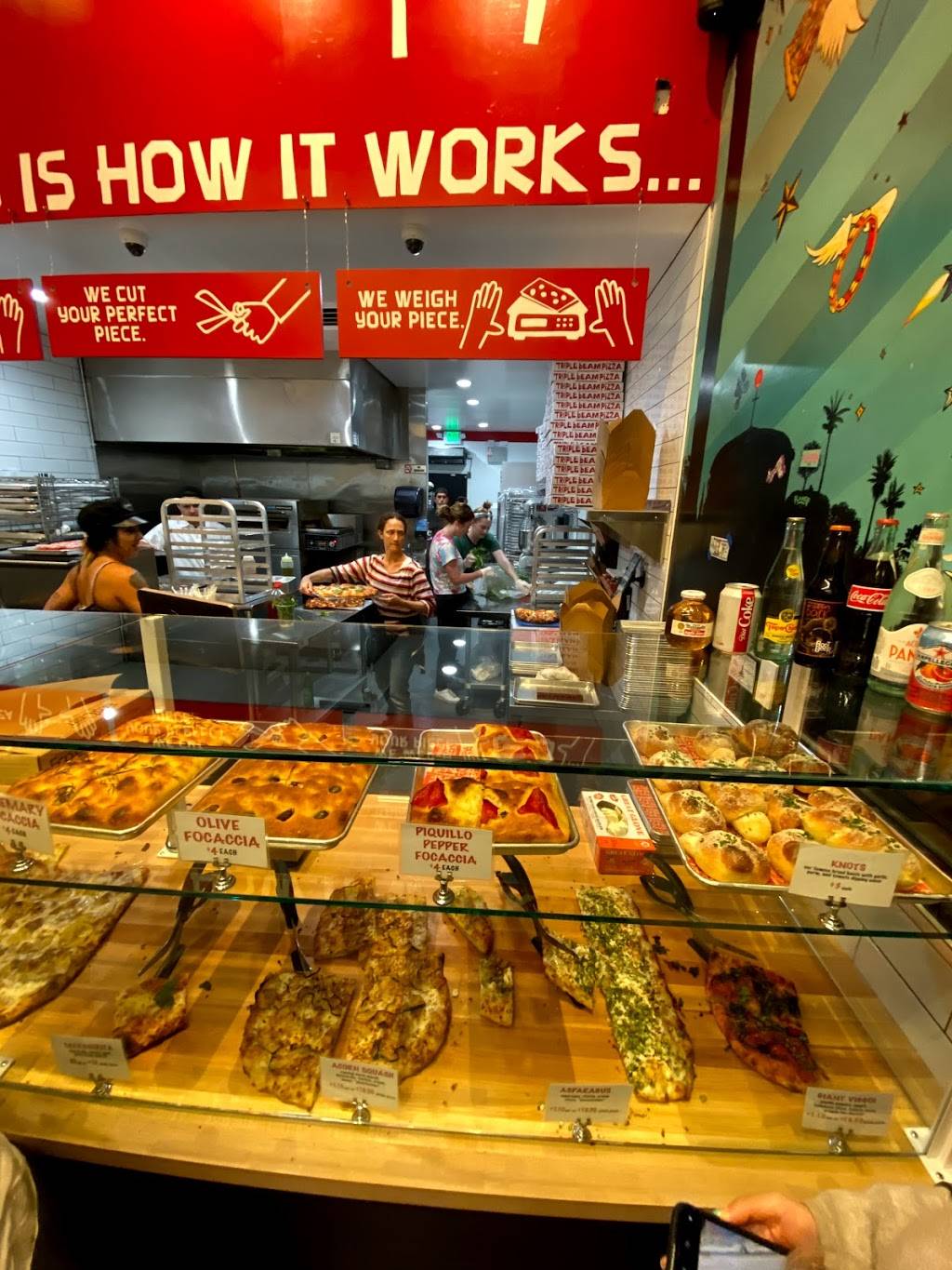 Triple Beam Pizza | restaurant | 1818 Sunset Blvd, Los Angeles, CA 90026, USA | 2132819753 OR +1 213-281-9753