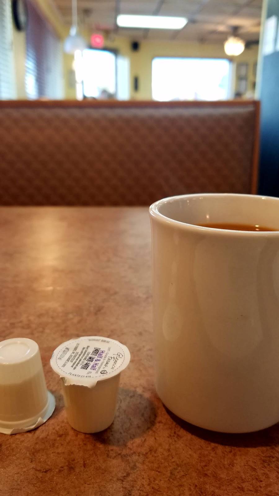 Busy Bee Snak Shop | restaurant | 7345 49th St N, Pinellas Park, FL 33781, USA | 7275461093 OR +1 727-546-1093