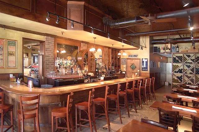 Caragiulos Italian American | restaurant | 69 S Palm Ave, Sarasota, FL 34236, USA | 9419510866 OR +1 941-951-0866