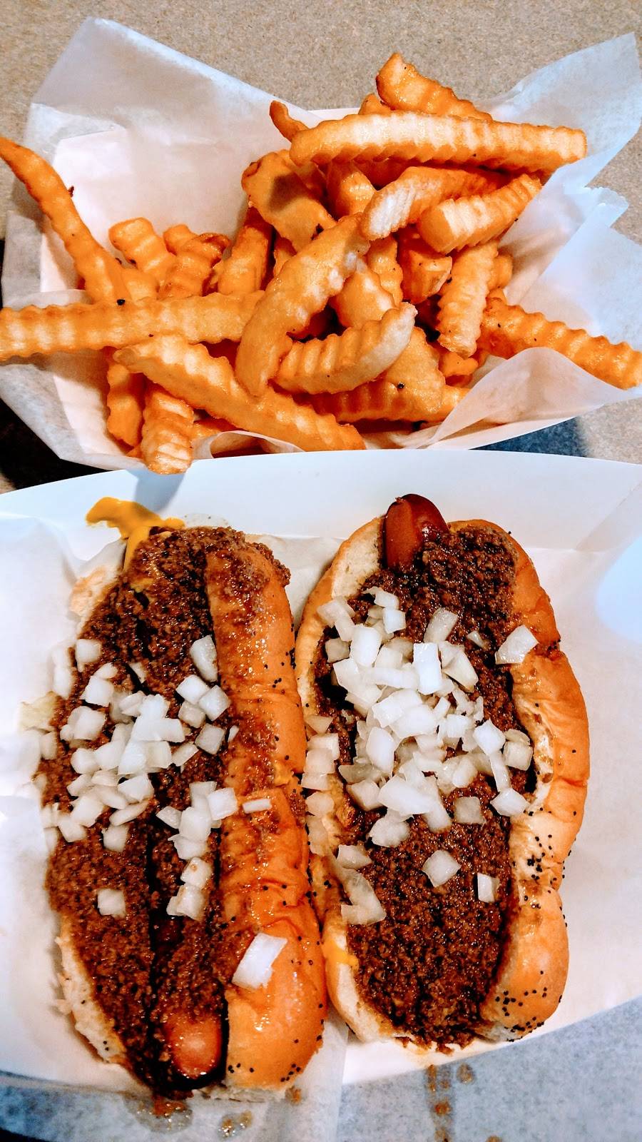 Uncle Frankys | meal takeaway | 728 Broadway St NE, Minneapolis, MN 55413, USA | 6124552181 OR +1 612-455-2181