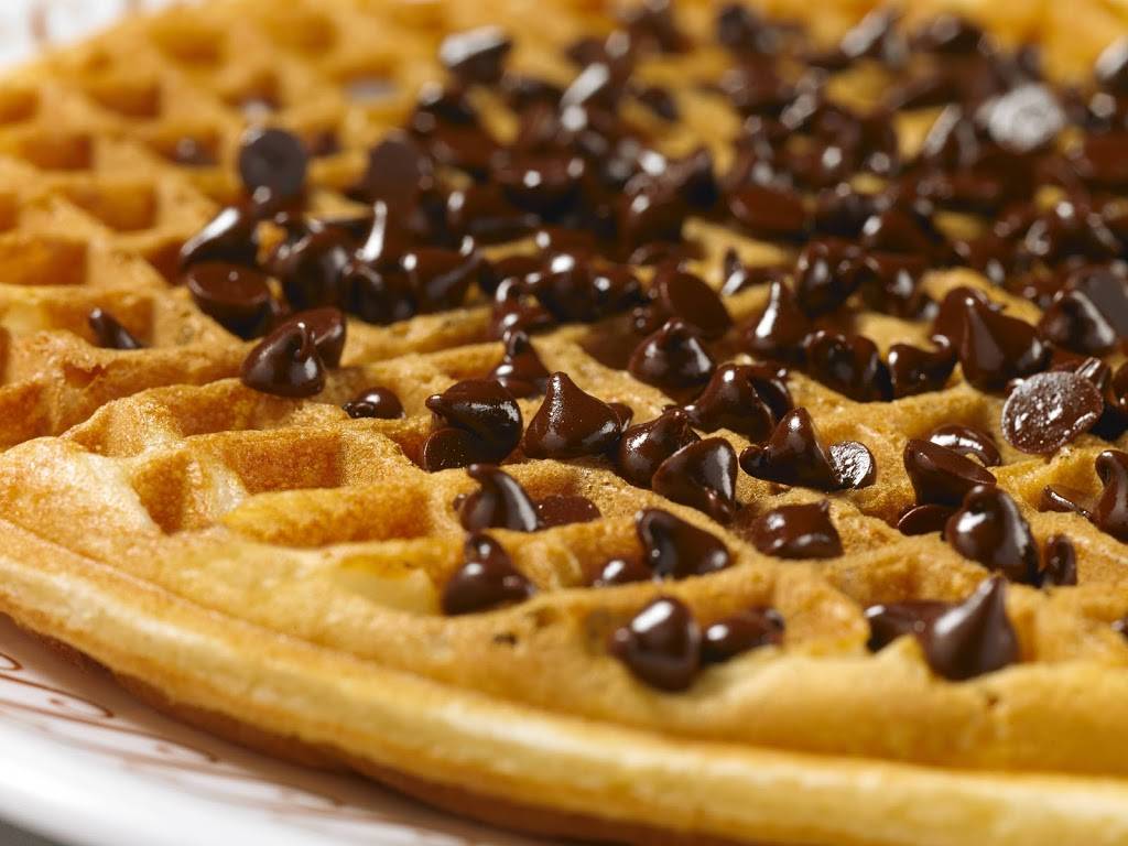 Waffle House | restaurant | 5681 McFarland Blvd, Northport, AL 35476, USA | 2053300992 OR +1 205-330-0992