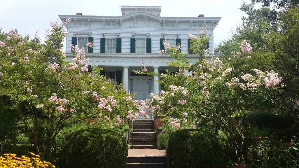 City Club of Wilmington | restaurant | 23 S 2nd St, Wilmington, NC 28401, USA | 9103431880 OR +1 910-343-1880