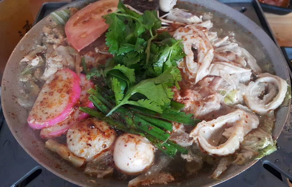 Boiling Point | restaurant | 13876 Brookhurst St #3173, Garden Grove, CA 92843, USA | 7146363238 OR +1 714-636-3238