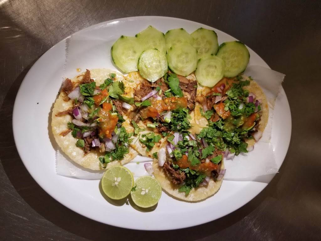 Tacos y mariscos el tacon tento | restaurant | 3514 E McDowell Rd, Phoenix, AZ 85008, USA | 6022253849 OR +1 602-225-3849
