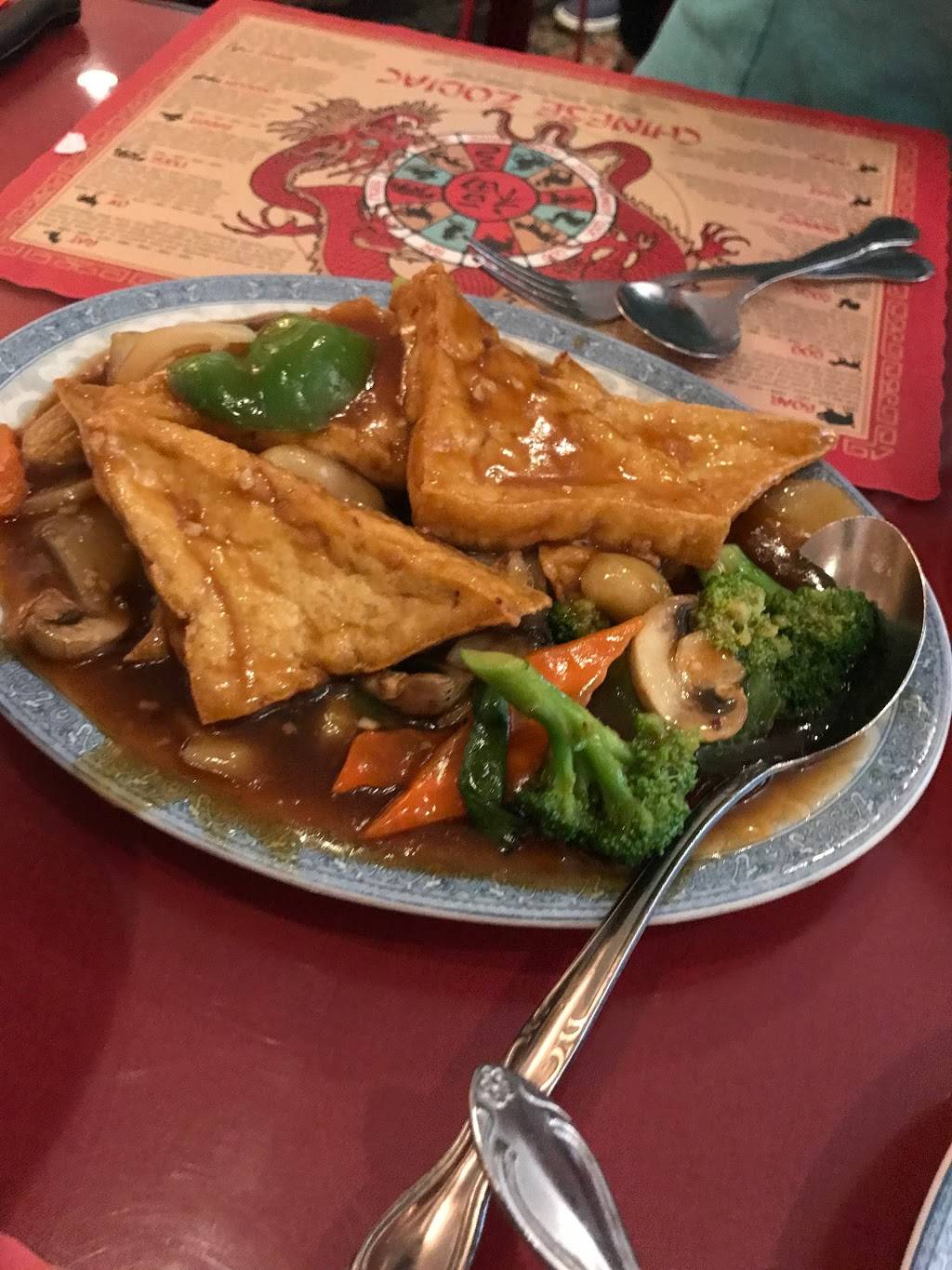 Hsings Garden Restaurant | restaurant | 600 E Bay St, East Tawas, MI 48730, USA | 9893625341 OR +1 989-362-5341