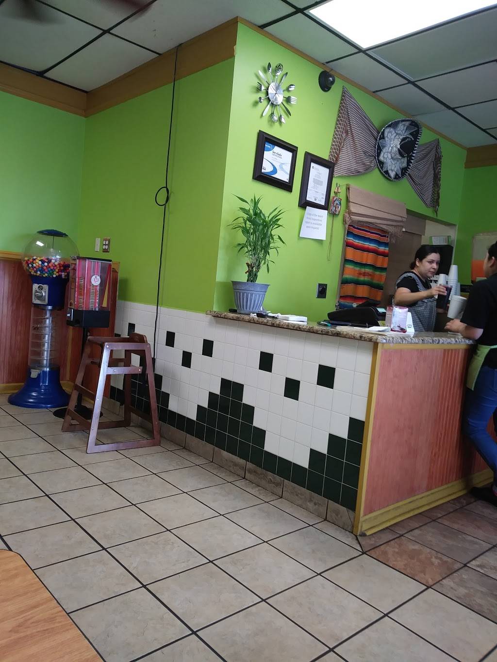 Tacos Don Vicente | restaurant | 624 S Maryland Ave, Wilmington, DE 19804, USA | 3026339210 OR +1 302-633-9210