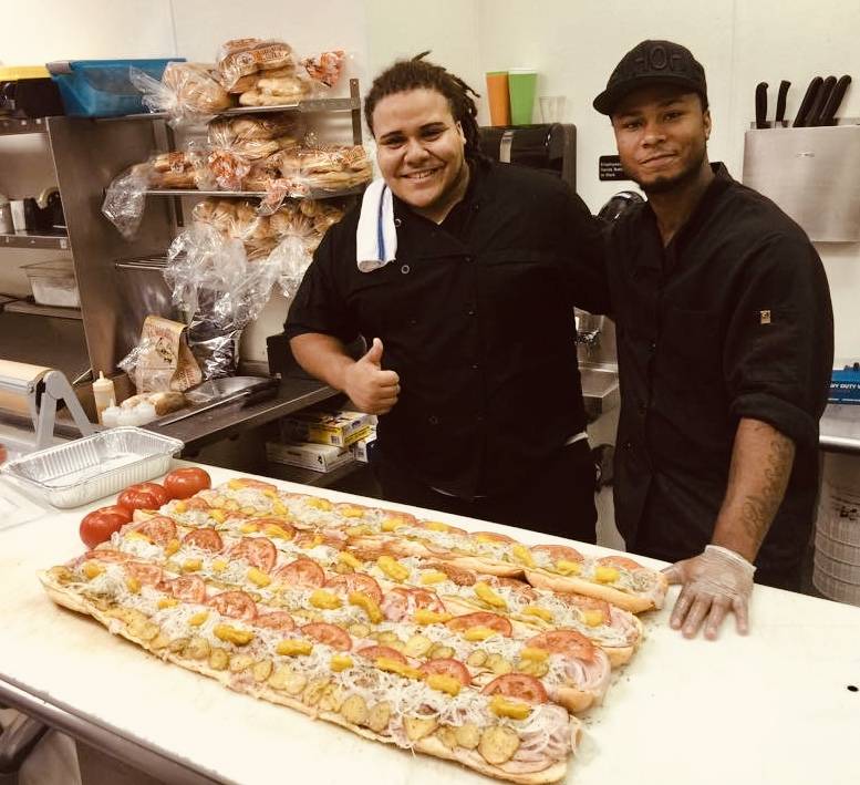 RVs Home of The Hoagy | restaurant | 2420 US-30, Oswego, IL 60543, USA | 8884146249 OR +1 888-414-6249