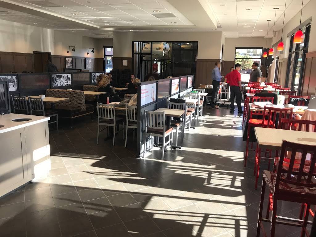 Chick-fil-A | restaurant | 2710 S Colorado Blvd, Denver, CO 80222, USA | 3037574320 OR +1 303-757-4320