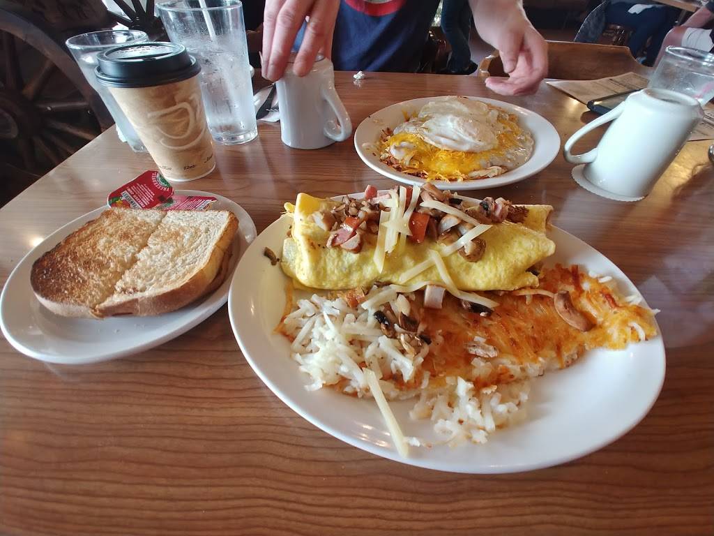 Mrs Turners Restaurant | restaurant | 701 E Main Ave, Puyallup, WA 98372, USA | 2538487761 OR +1 253-848-7761