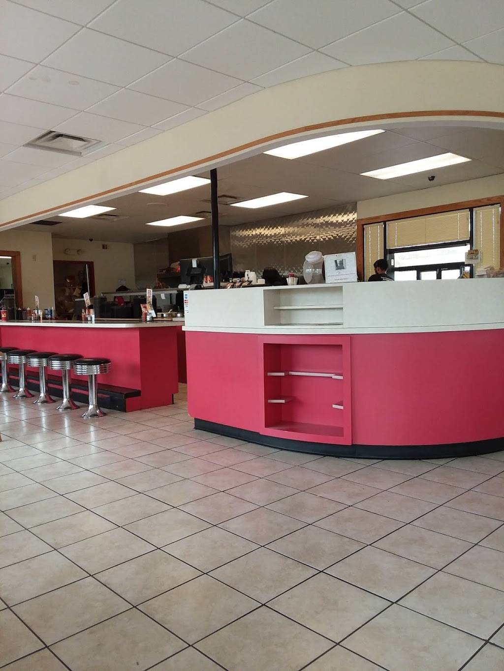 Gold Star Chili | restaurant | 285 W Mitchell Ave, Cincinnati, OH 45232, USA | 5136414224 OR +1 513-641-4224