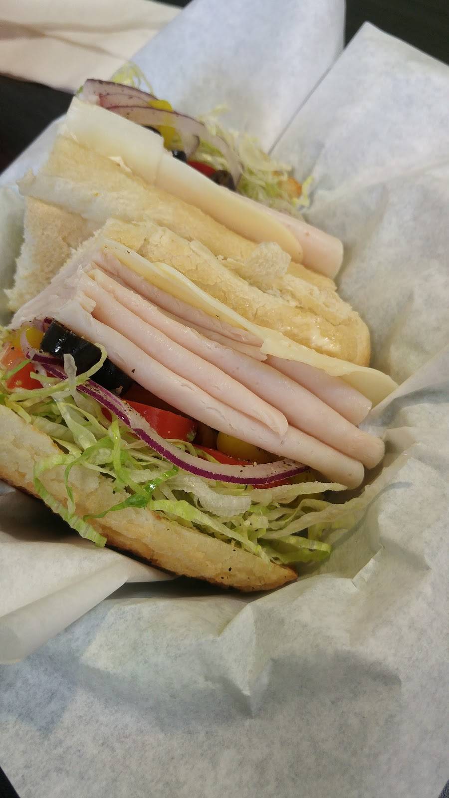 Deli Delicious | restaurant | 570 W Olive Ave, Merced, CA 95348, USA | 2097240305 OR +1 209-724-0305