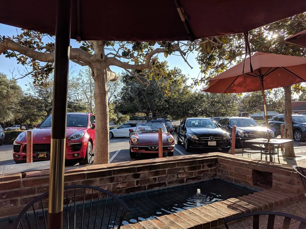 Pierre Lafond Market & Deli | restaurant | 516 San Ysidro Rd # 1, Montecito, CA 93108, USA | 8055651503 OR +1 805-565-1503