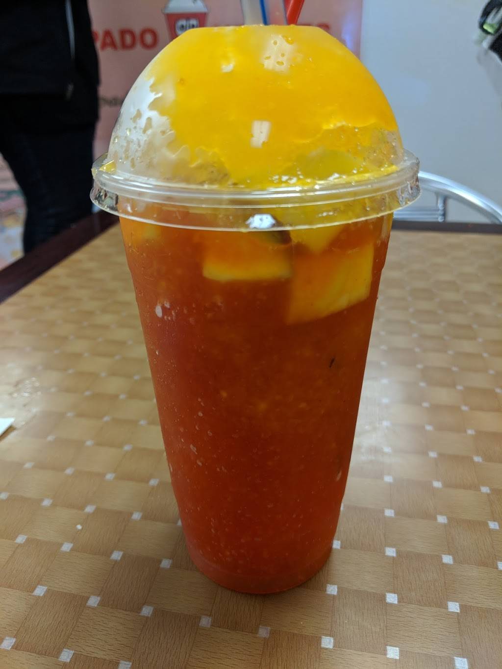 Raspado Xperts | restaurant | 6637 Long Point Rd, Houston, TX 77055, USA | 7136811197 OR +1 713-681-1197