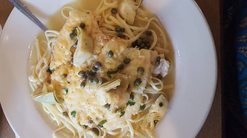 Fazios Ristorante & Pizzeria | restaurant | 162 Shaker Rd, East Longmeadow, MA 01028, USA | 4135252735 OR +1 413-525-2735