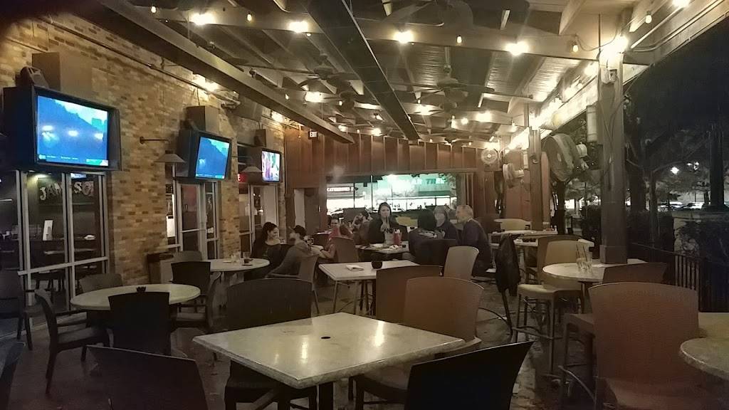 Third Base | restaurant | 3107 S Interstate 35, Round Rock, TX 78664, USA | 5123882273 OR +1 512-388-2273