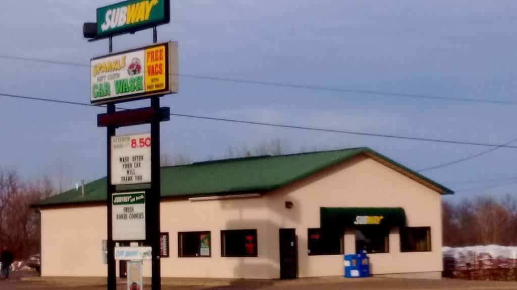 Subway | restaurant | 1028 W Galena Ave, Freeport, IL 61032, USA | 8152357827 OR +1 815-235-7827