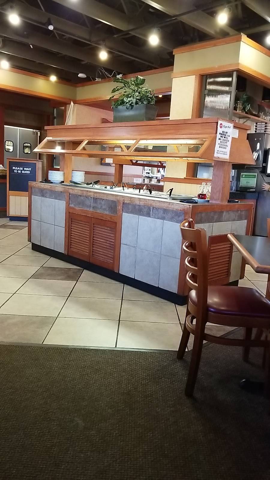 Pizza Hut | meal takeaway | 896 W Fremont St, Galesburg, IL 61401, USA | 3093422717 OR +1 309-342-2717