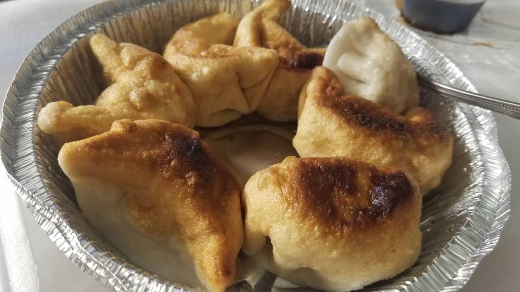 Chinese First Wok | restaurant | 646 Long Hill Rd, Groton, CT 06340, USA | 8604451183 OR +1 860-445-1183