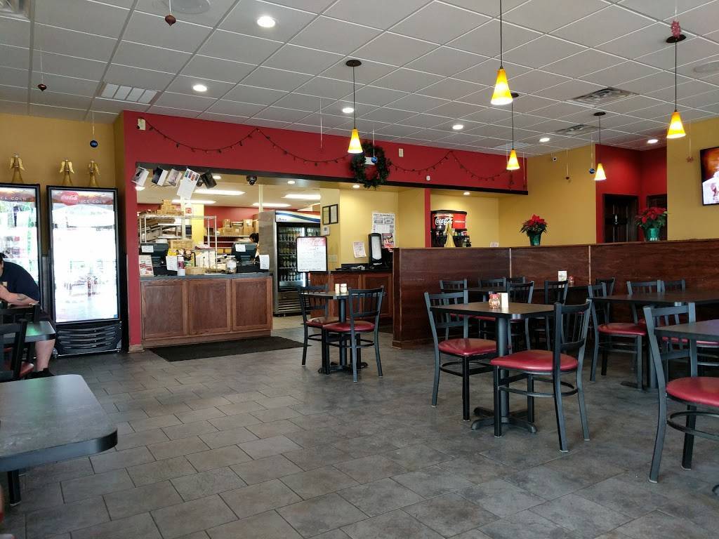 Bellacinos Pizza & Grinders | restaurant | 112 Bradford Blvd, Gordonsville, TN 38563, USA | 6156834000 OR +1 615-683-4000