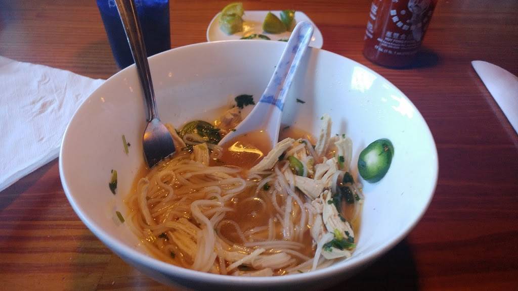 Pho Saigon & Osaka Express Grill | restaurant | 701 US-70, New Bern, NC 28560, USA | 2522885718 OR +1 252-288-5718